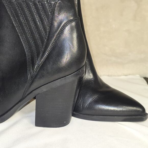 Marc Fisher LTD Gadri Black Leather Ankle Boots Women’s 9M Pointed Toe Western - Picture 7 of 9